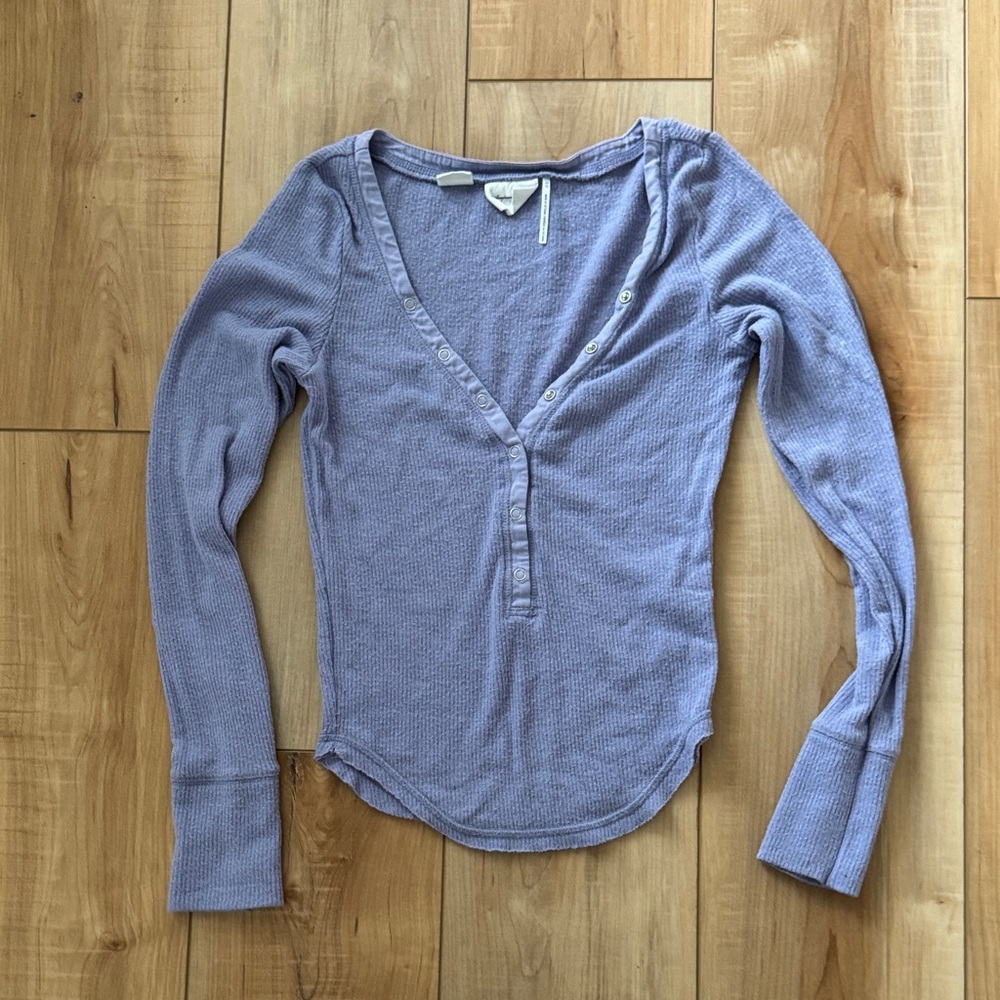 Out From Under Henley size XS